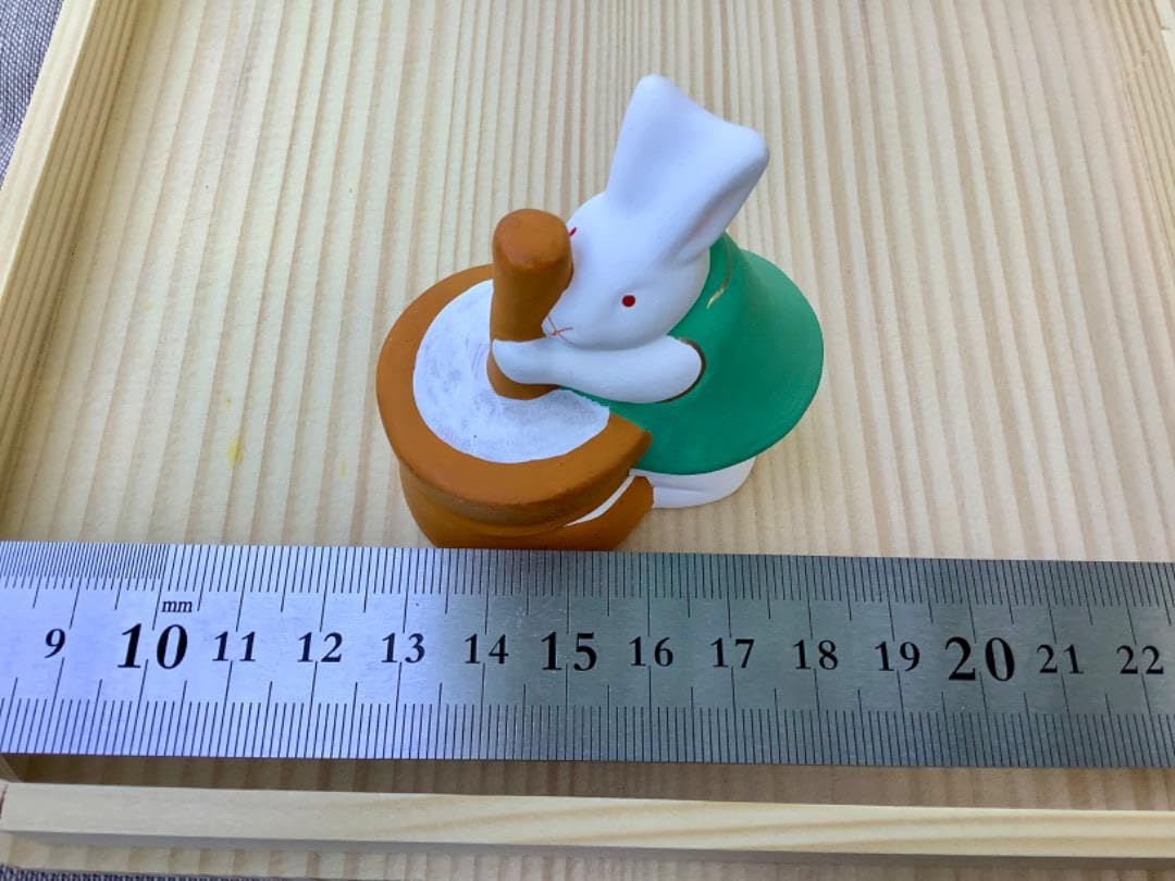 Amazon.co.jp: 茶道具 うさぎ香合 : Home & Kitchen